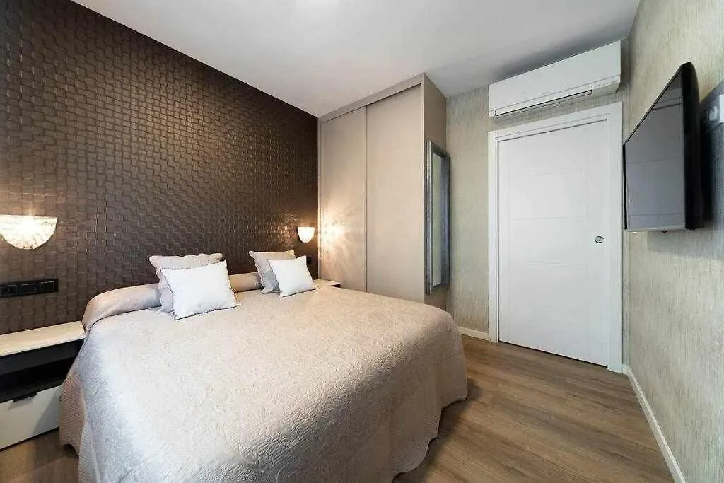 La Concha Beach Deluxe Apartment San Sebastian