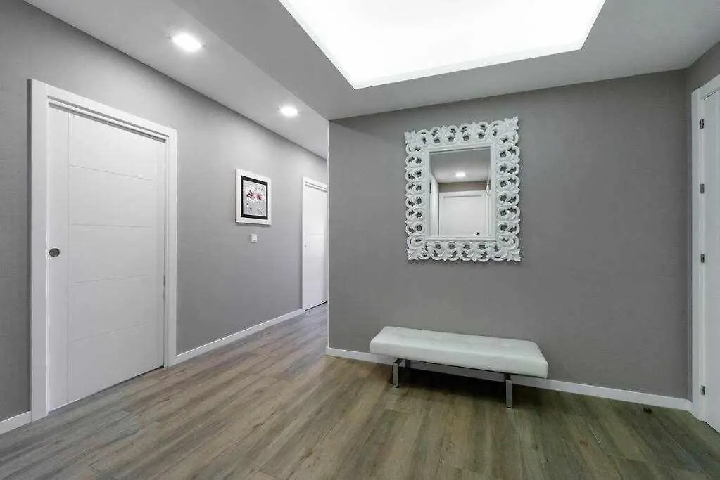 La Concha Beach Deluxe Apartment San Sebastian